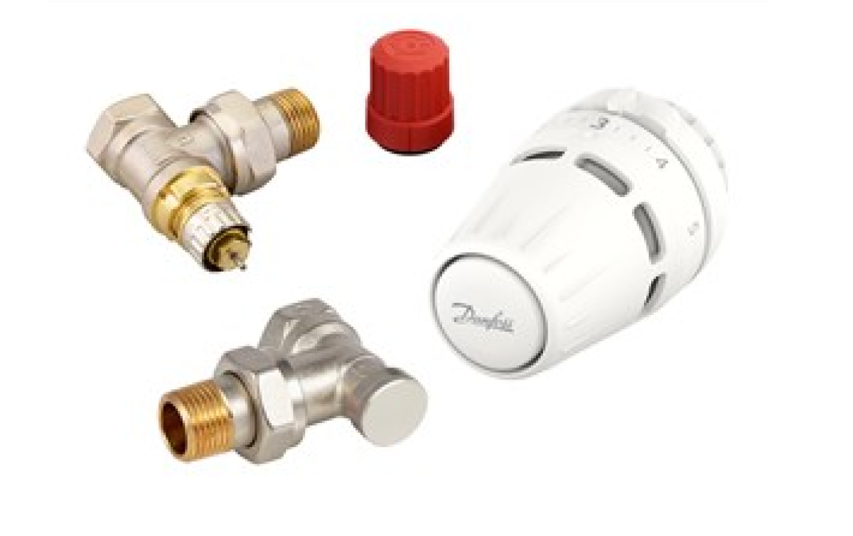 Zestaw termostatyczny Danfoss z głowicą Regus RA nakrętka +RA-N+RLV-S 15 prosty 015G5303